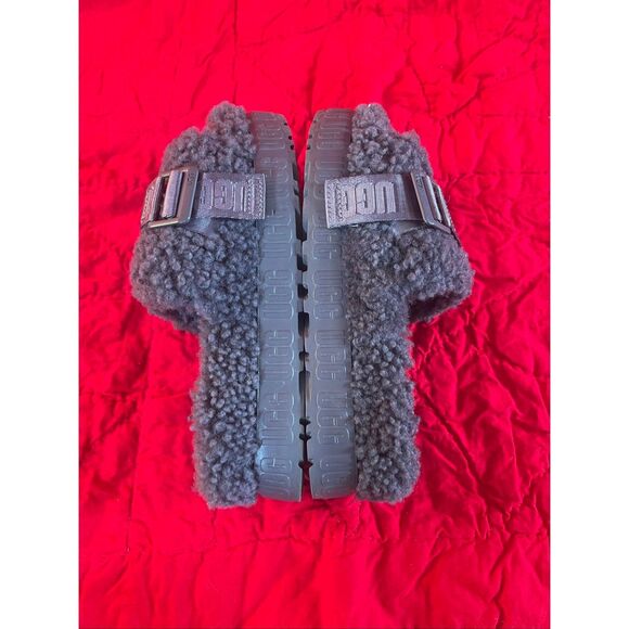 UGG‎ Oh Fluffita Slides – Size 8 - Picture 5 of 5